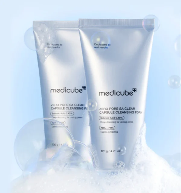 Naha Taastumist Soodustav Vahupesugeel Medicube Zero Pore SA Clear Capsule Cleansing Foam 120g